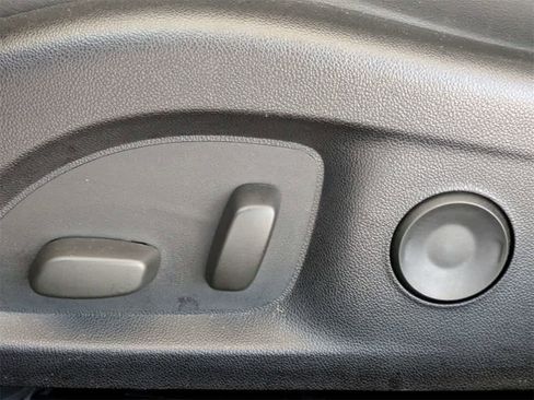 Used 2021 Cadillac CT4 Luxury image 21