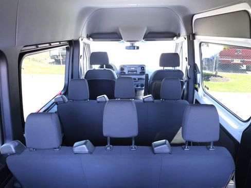 Used 2019 Mercedes-Benz Sprinter 2500 w/ Driver Convenience Package image 20