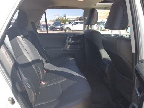 Used 2021 Toyota 4Runner Venture w/ Moonroof Package AWD/4WD image 31