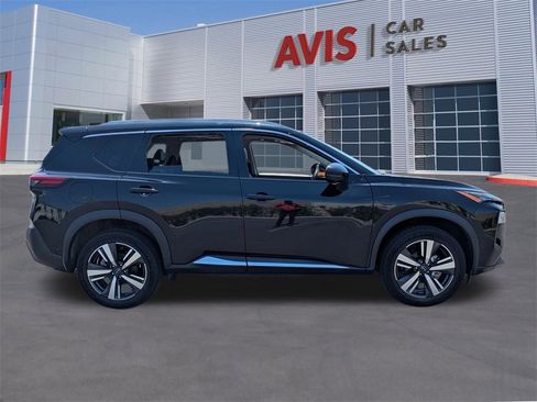 Used 2023 Nissan Rogue SL w/ SL Premium Package image 5