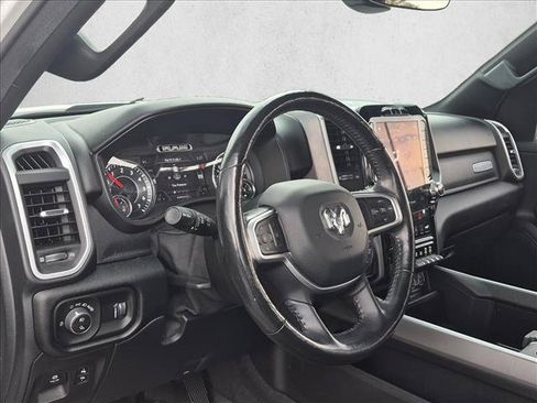 Used 2020 RAM 1500 Big Horn AWD/4WD image 6