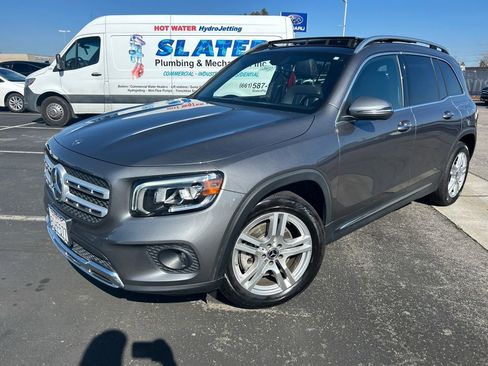 Used 2020 Mercedes-Benz GLB 250 image 3