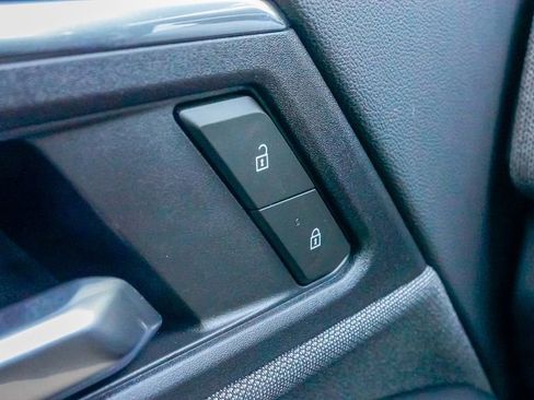 Used 2026 GMC Sierra EV Elevation image 27