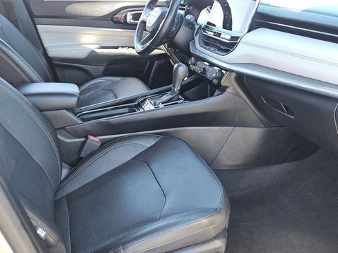 Used 2022 Jeep Compass Limited image 26