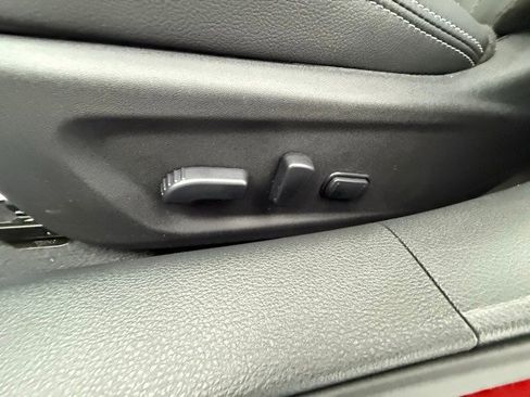 New 2025 Nissan Altima 2.5 SL image 13