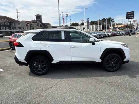 Used 2023 Toyota RAV4 Adventure image 8