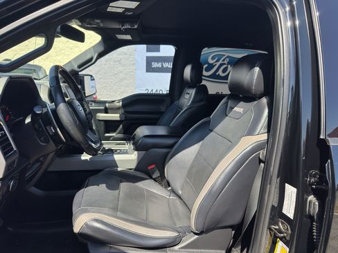 Used 2018 Ford F150 Raptor w/ Equipment Group 802A Luxury AWD/4WD image 10