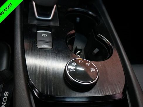 Used 2022 Nissan Rogue SV w/ SV Premium Package image 20