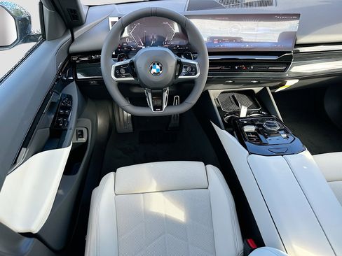 New 2026 BMW 530i w/ M Sport Package RWD image 17