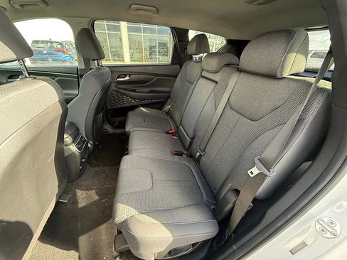 Used 2023 Hyundai Santa Fe SEL image 11