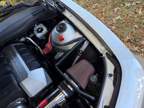 Used 2010 Chevrolet Camaro SS w/ LPO, Ground Effects Package image 63