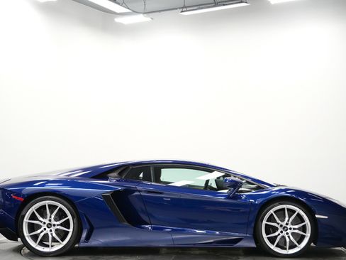 Used 2014 Lamborghini Aventador LP 700-4 image 62