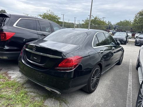 Used 2020 Mercedes-Benz C 300 Sedan image 3
