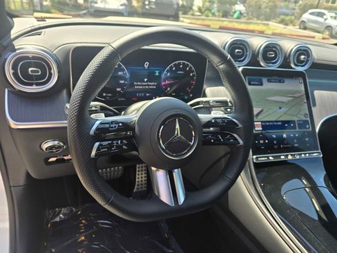 Certified 2026 Mercedes-Benz GLC 300 4MATIC image 25