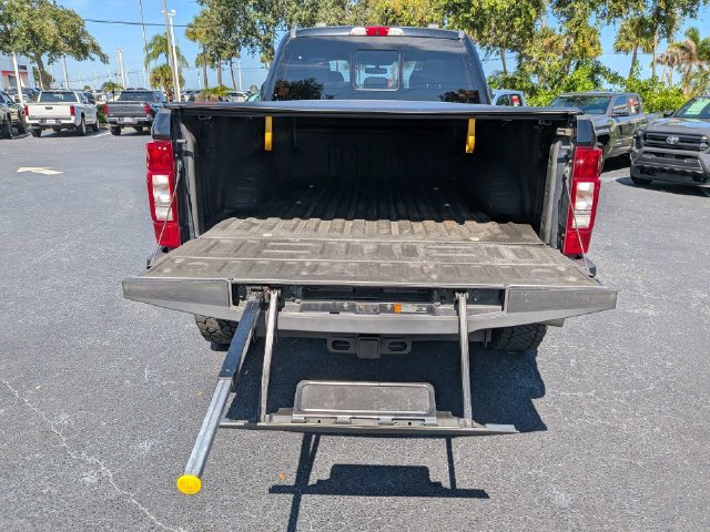 Used 2021 Ford F250 Lariat w/ Lariat Ultimate Package AWD/4WD image 12