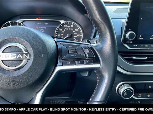 Certified 2023 Nissan Altima 2.5 SR FWD image 12