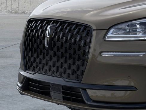 New 2025 Lincoln Corsair Reserve w/ Equipment Group 202A image 17