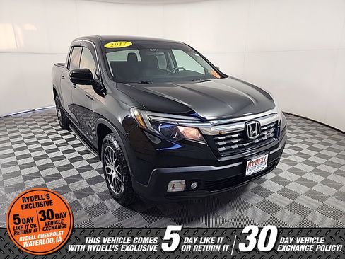 Used 2017 Honda Ridgeline Sport image 2