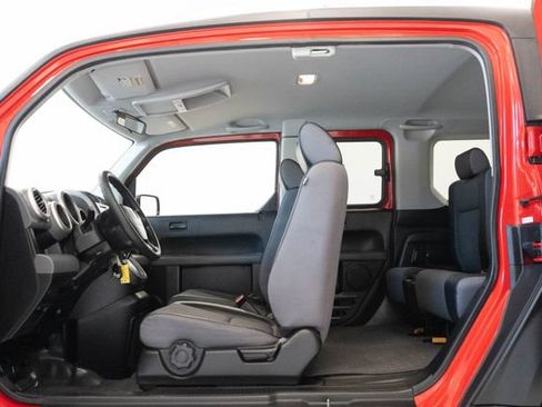 Used 2005 Honda Element EX image 4