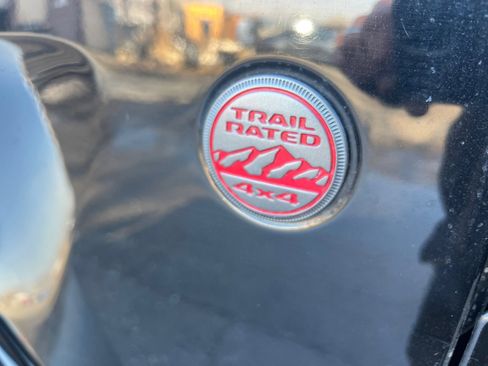 Used 2018 Jeep Wrangler Unlimited Rubicon image 31