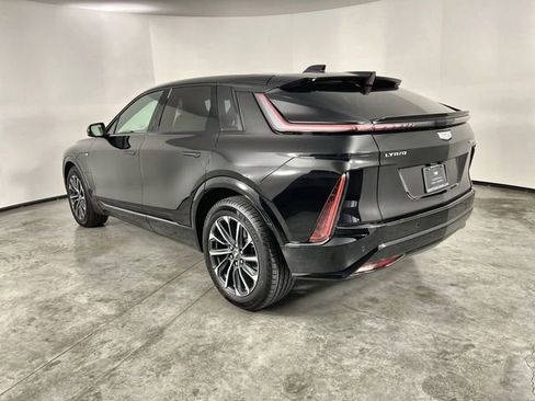Certified 2026 Cadillac Lyriq Sport AWD/4WD image 6
