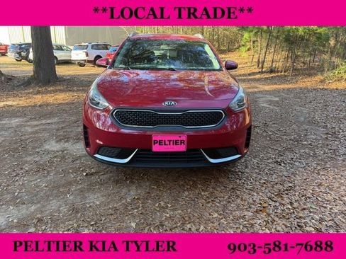Used 2018 Kia Niro LX image 2