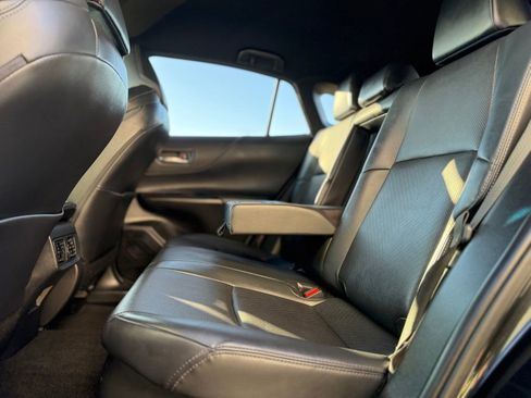 Used 2021 Toyota Venza XLE w/ Softex Package image 23