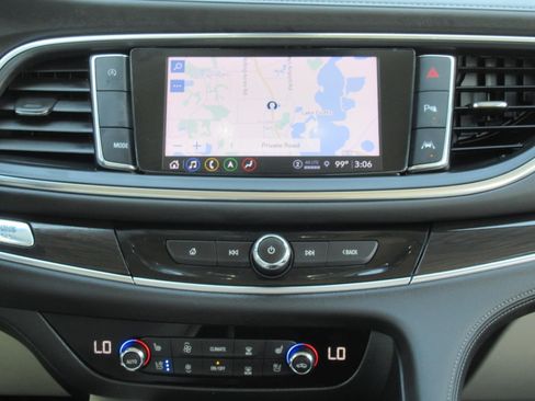 Used 2022 Buick Enclave Premium w/ Trailering Package, 5000 lbs. FWD image 15