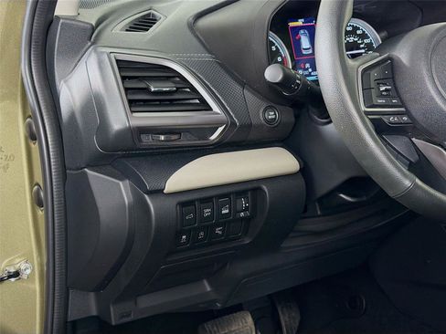 Used 2022 Subaru Forester Limited image 10