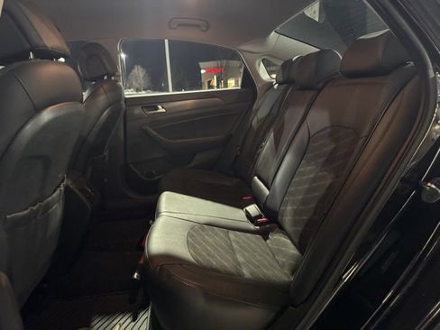 Used 2016 Hyundai Sonata Sport w/ Option Group 02 image 9