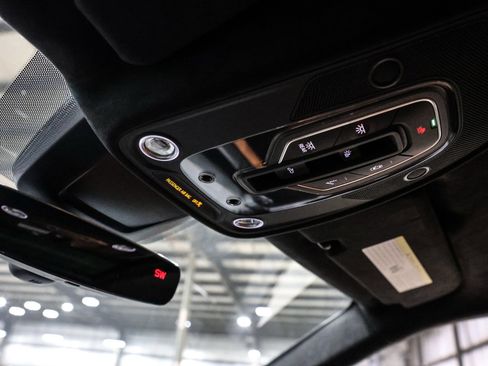 Used 2023 Lamborghini Urus S image 31