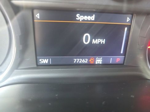 Used 2020 Chevrolet Silverado 1500 LT Trail Boss image 12