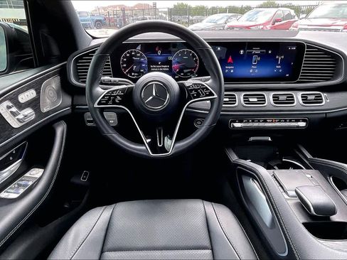 Used 2024 Mercedes-Benz GLE 350 4MATIC image 6