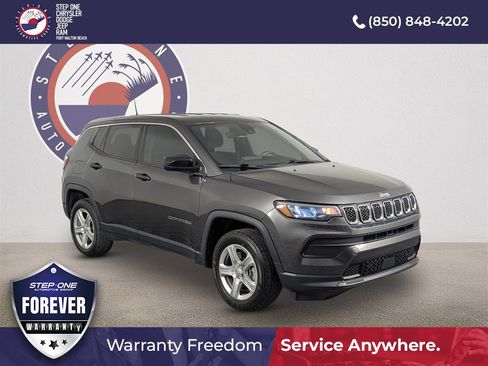 Used 2023 Jeep Compass Sport image 1