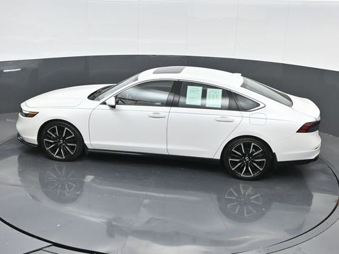 Used 2023 Honda Accord Touring image 47