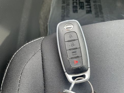 Used 2024 Nissan Sentra SV image 21