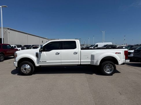 Used 2020 Ford F450 Platinum w/ FX4 Off-Road Package AWD/4WD image 21