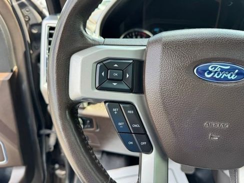 Used 2016 Ford F150 King Ranch w/ Equipment Group 601A Luxury AWD/4WD image 23