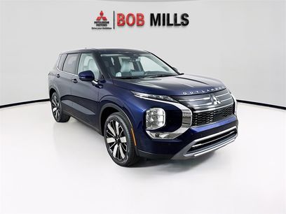 New 2025 Mitsubishi Outlander SE