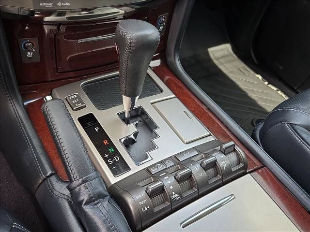 Used 2014 Lexus LX 570 4WD image 10