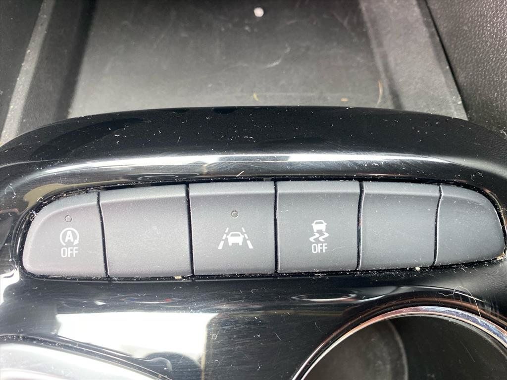 Used 2024 Buick Encore GX Preferred FWD image 13