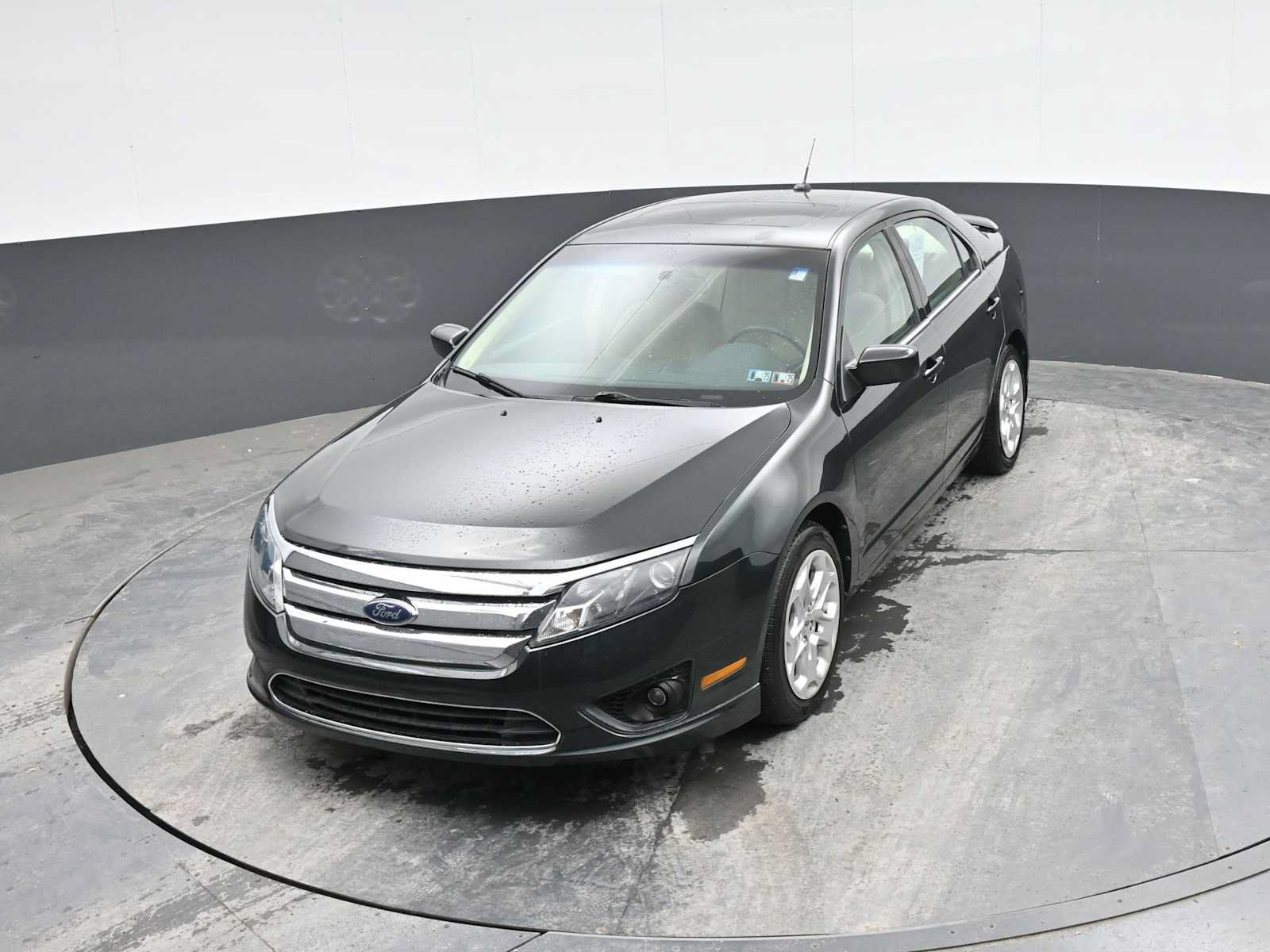 Used 2010 Ford Fusion SE FWD image 16