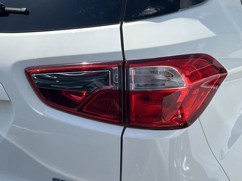 Used 2021 Ford EcoSport SE FWD image 6