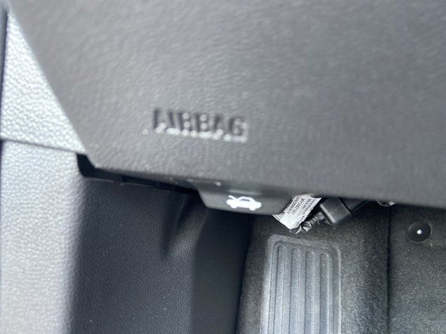 Used 2025 Chevrolet Blazer LT FWD image 44