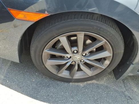 Used 2020 Honda Civic EX image 6
