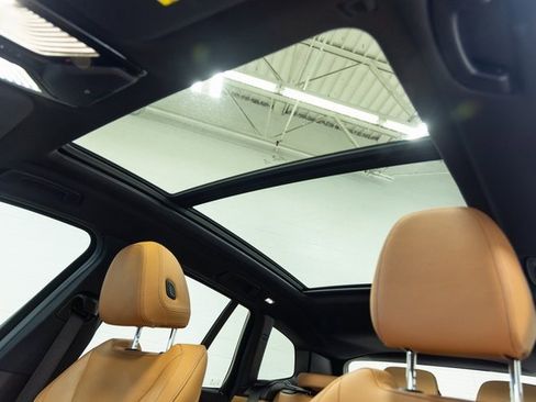 Used 2021 BMW X3 xDrive30i w/ Premium Package image 13