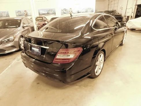 Used 2014 Mercedes-Benz C 250 Coupe image 2