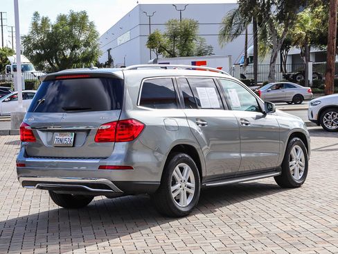 Used 2016 Mercedes-Benz GL 450 4MATIC image 8