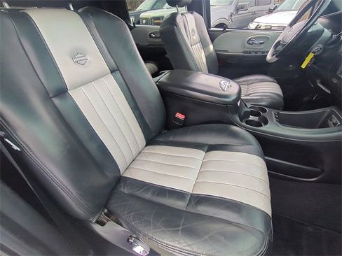 Used 2003 Ford F150 Harley-Davidson image 34