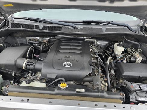 Used 2011 Toyota Sequoia SR5 image 56